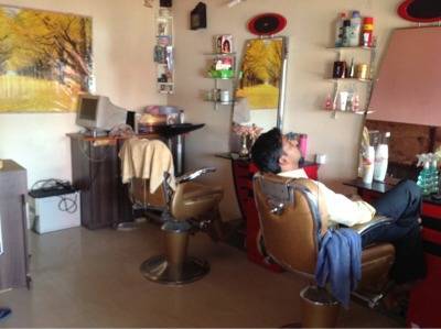 Vectoria Mens Beauty Parlour Hair Style
