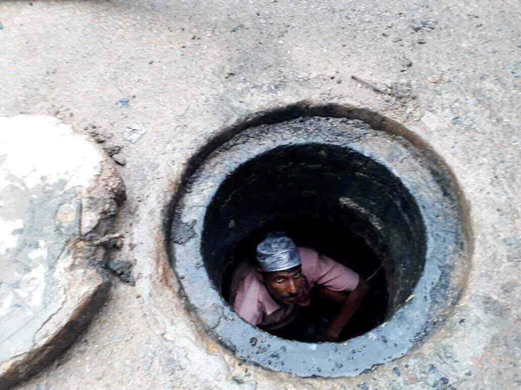 Sri Lucky Ram Septic Tank Cleaners in Madhapur,Hyderabad Best Septic