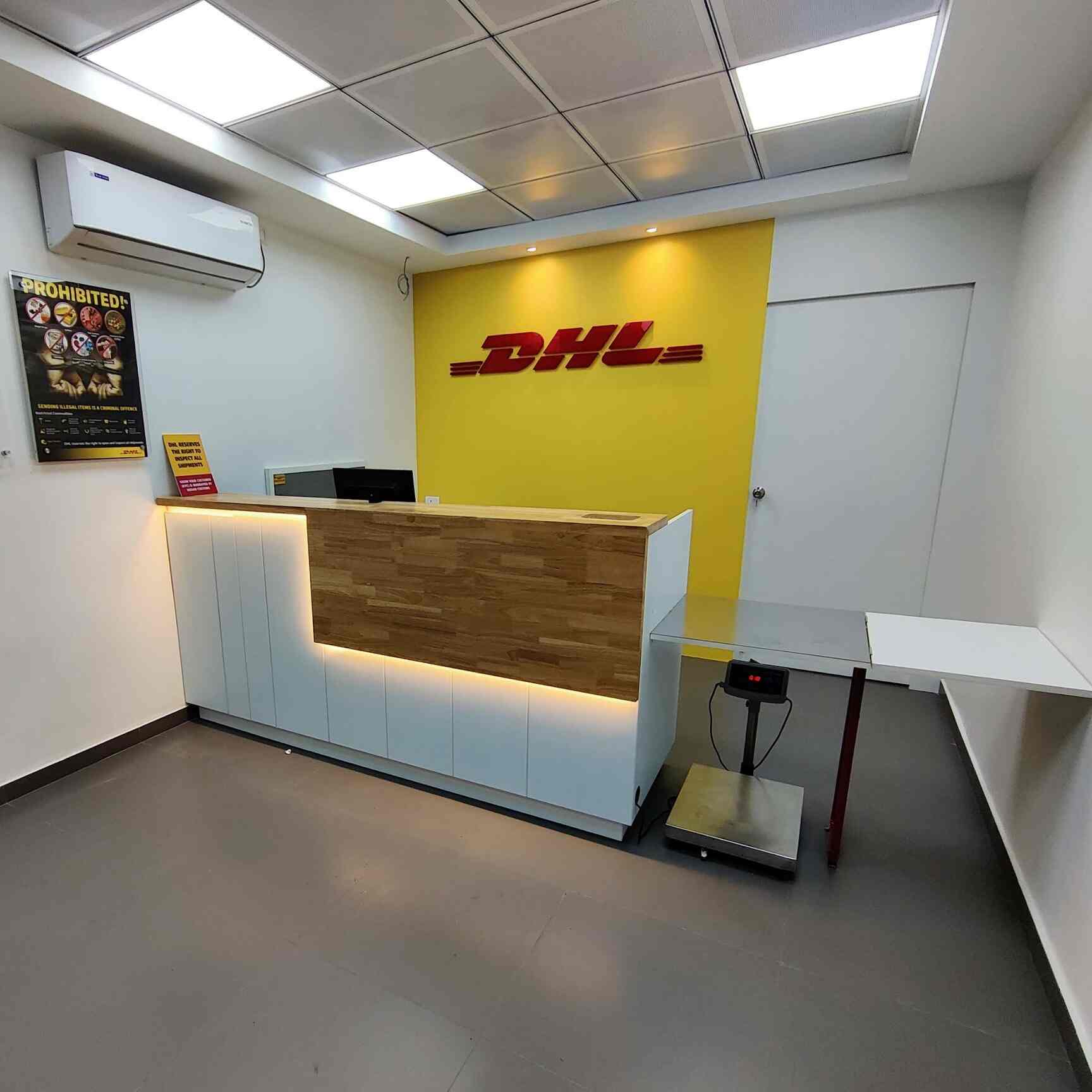 Top Blue Dart Courier Services near Gayatri HillsJubilee Hills Best