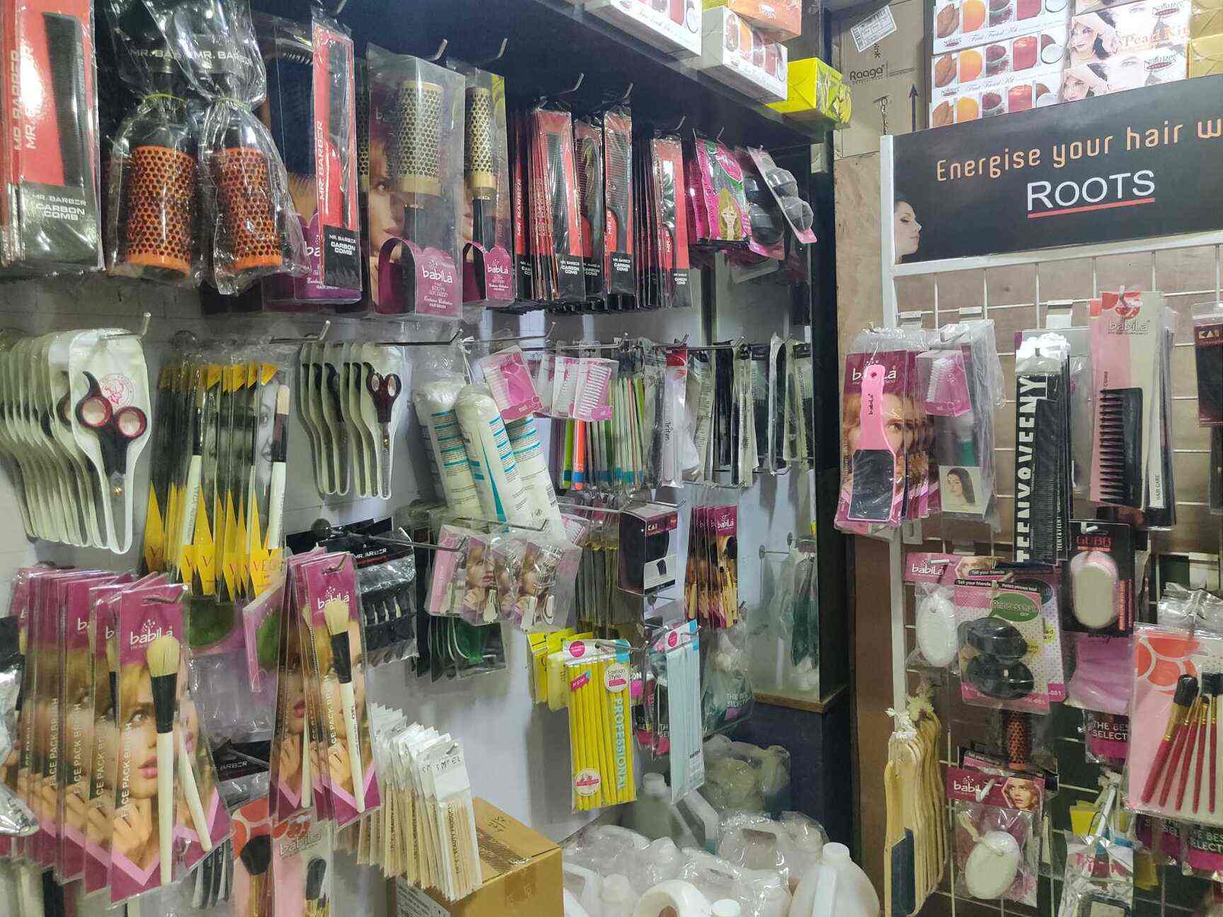 Top Cosmetic Dealers in Chanda Nagar Best Cosmetic