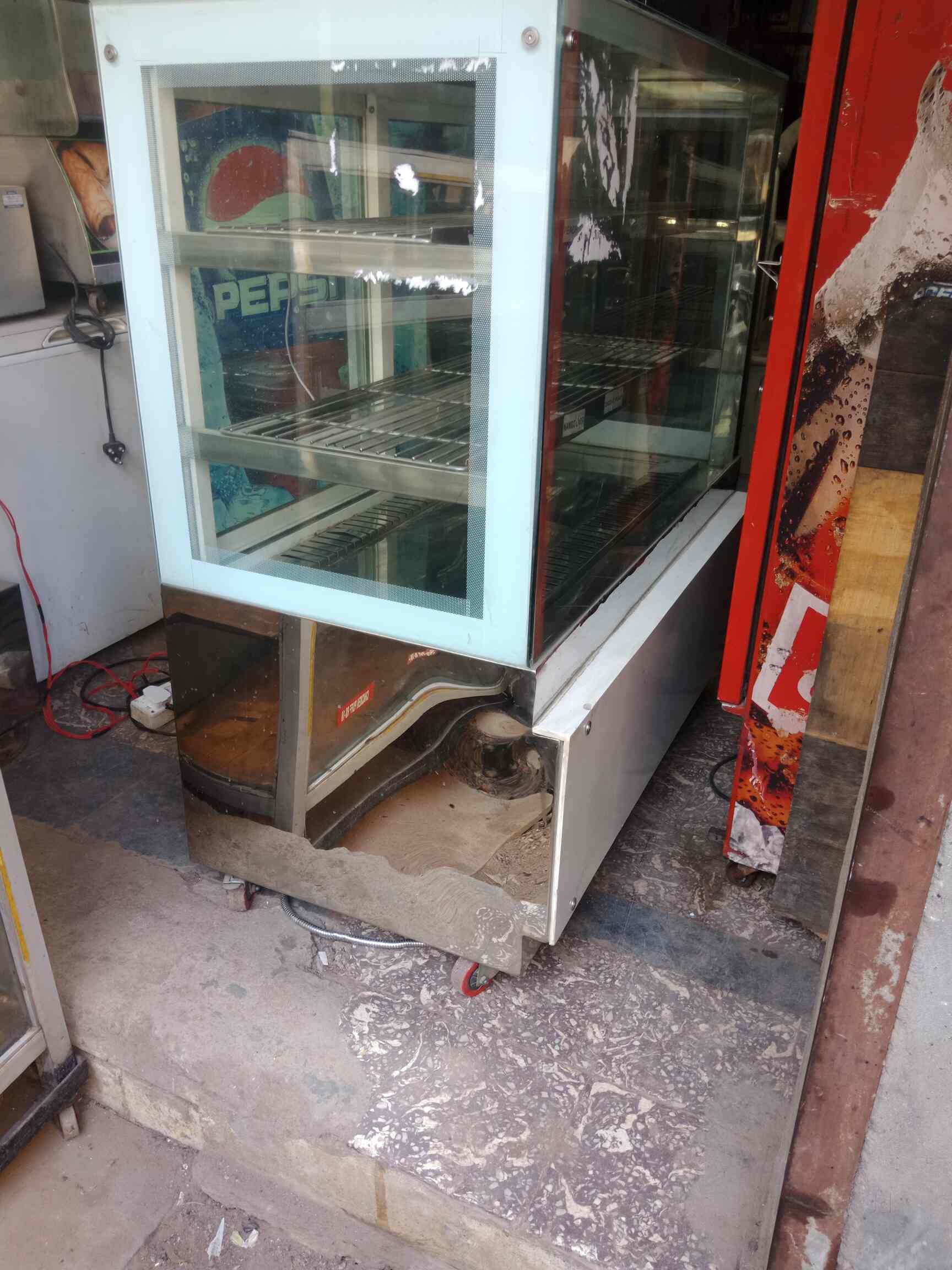 Bismillah Furniture in Nampally,Hyderabad Best Second Hand Furniture