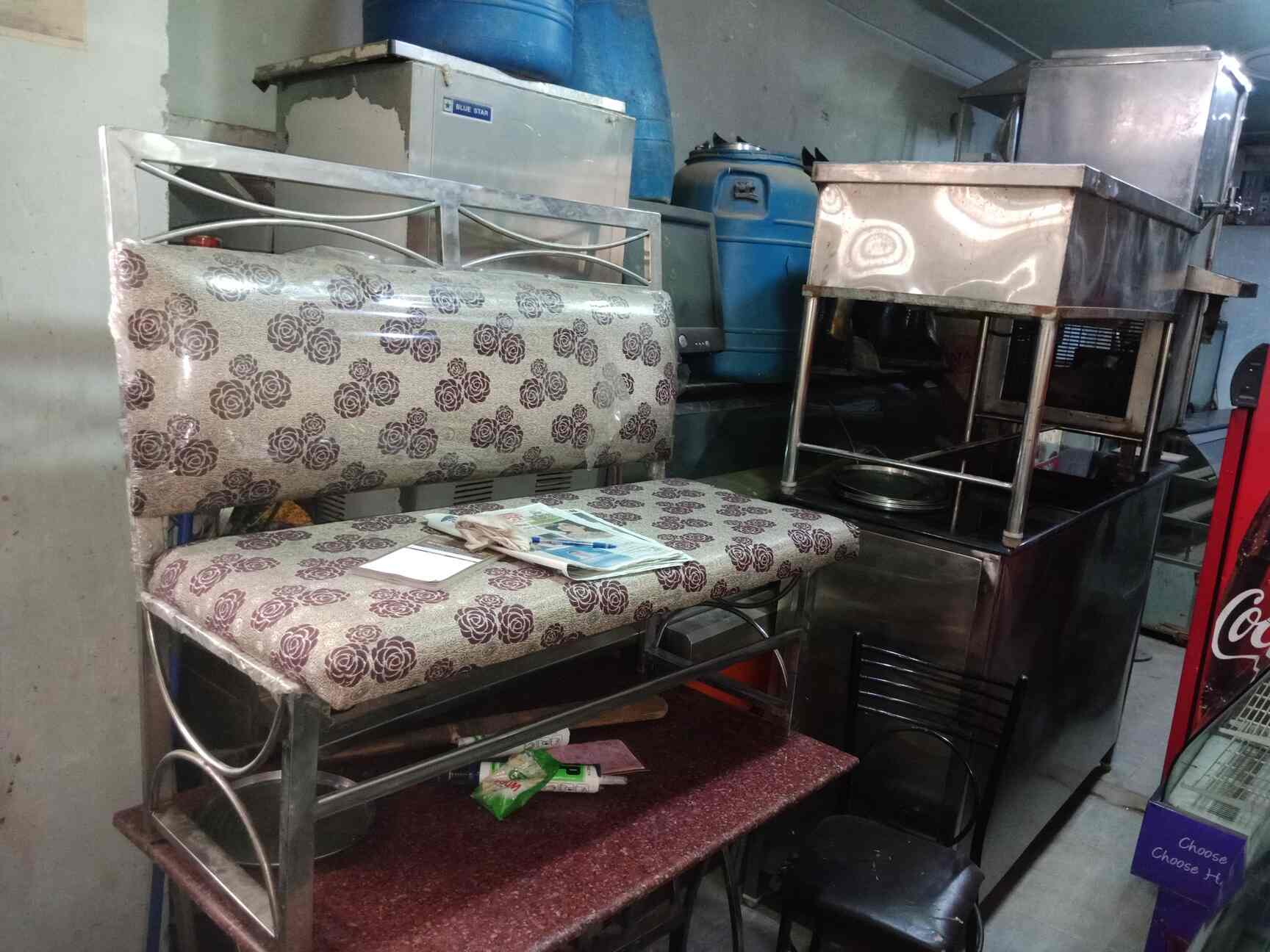 Bismillah Furniture in Nampally,Hyderabad Best Second Hand Furniture