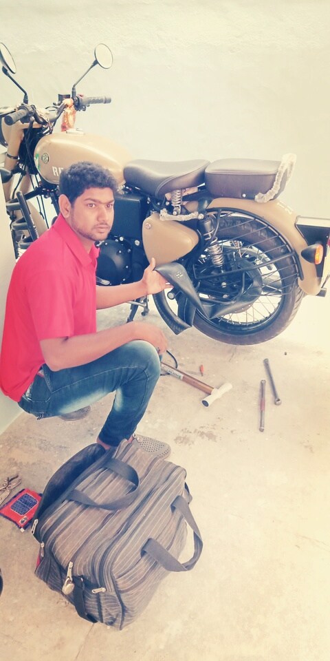two wheeler puncture