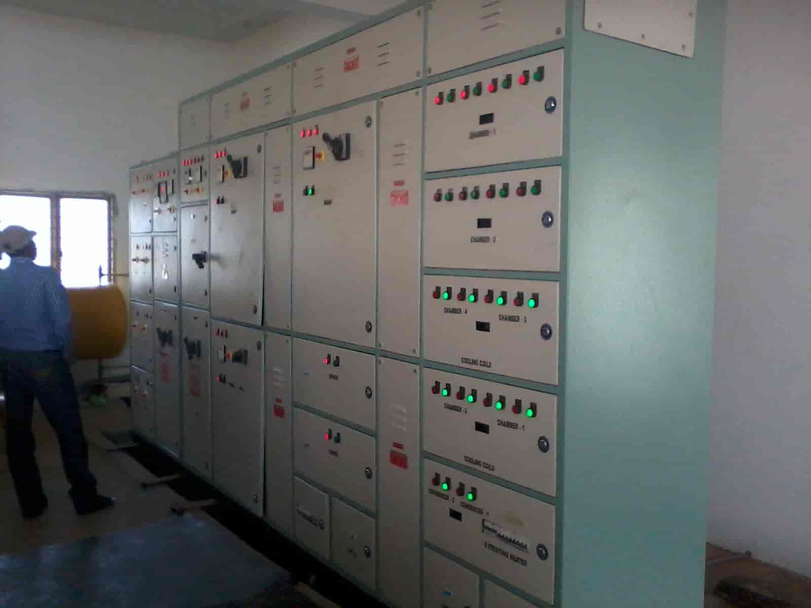 Top Electrical Control Panel Manufacturers in Hyderabad इलेक्ट्रिकल