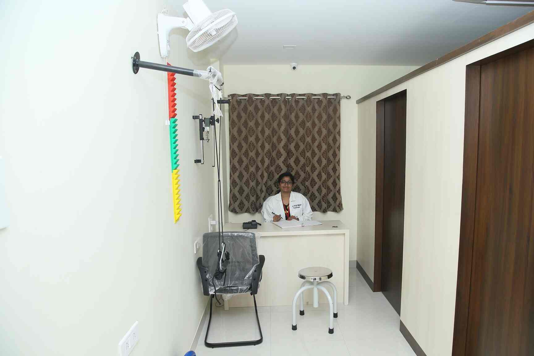 Arthritis & Osteoporosis Clinic in Sajjanlal Street,Hyderabad Best Rheumatologist Doctors in