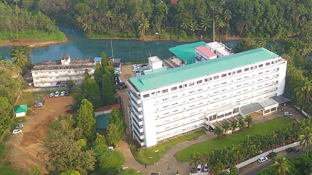 Dr. Nidhin Parrit (St. Mary's Hospital) in Thodupuzha,Idukki Best