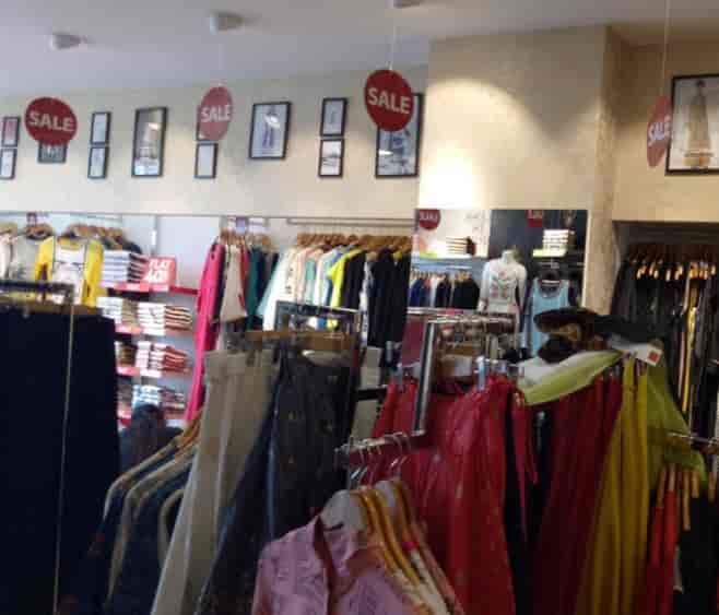 ladies cloth shop near me