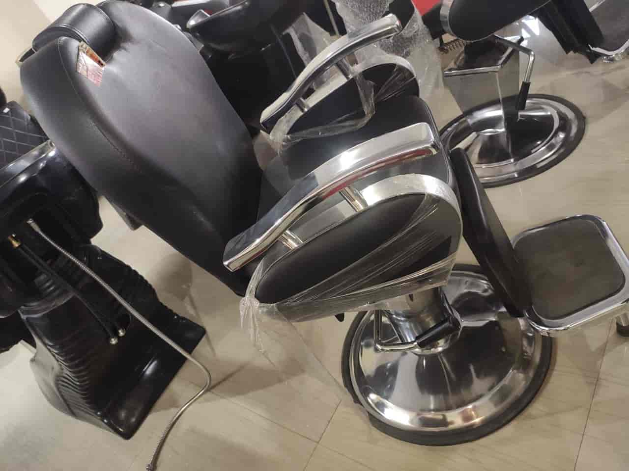 Unique Furniture House in Jawahar Road,Indore Best Furniture Dealers