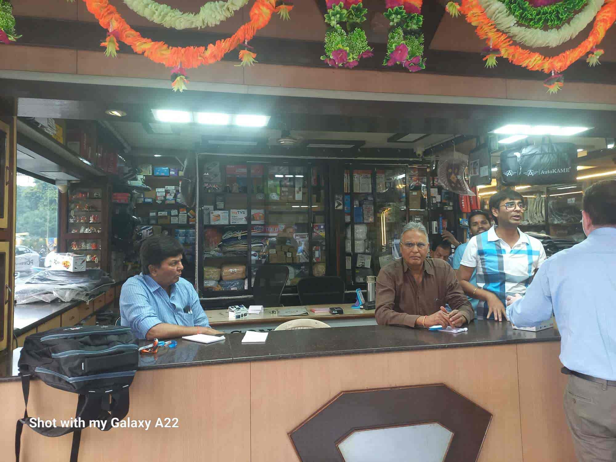 Bharat Motors Accessories in Maharani Road,Indore Best ChevroletCar