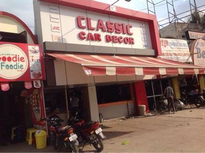 Classic Car Decor in Khatiwala Tank Indore Best Chevrolet Car