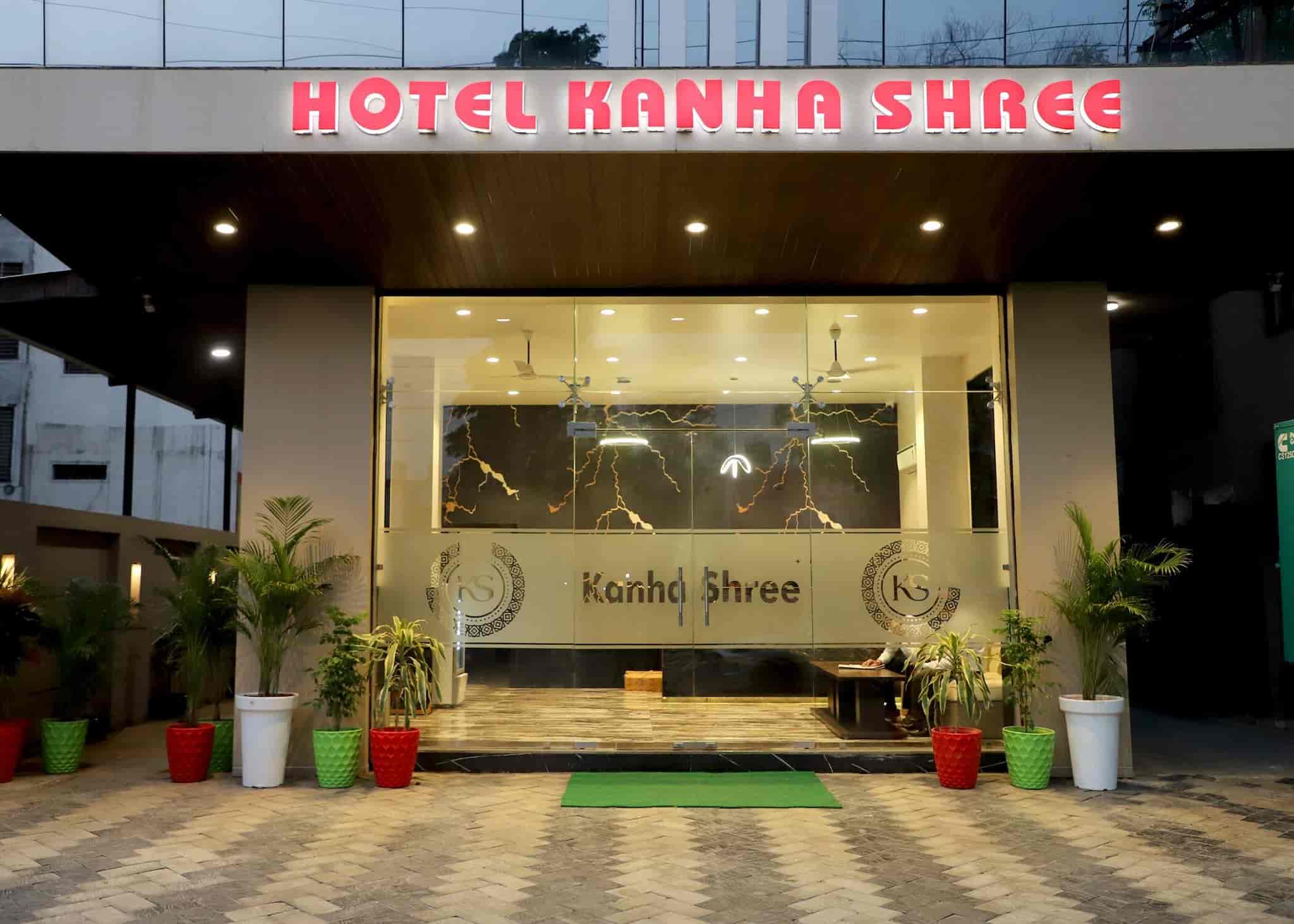 Book Hotel Kanha Shree By Cosmos Green in Vijay Nagar,Indore