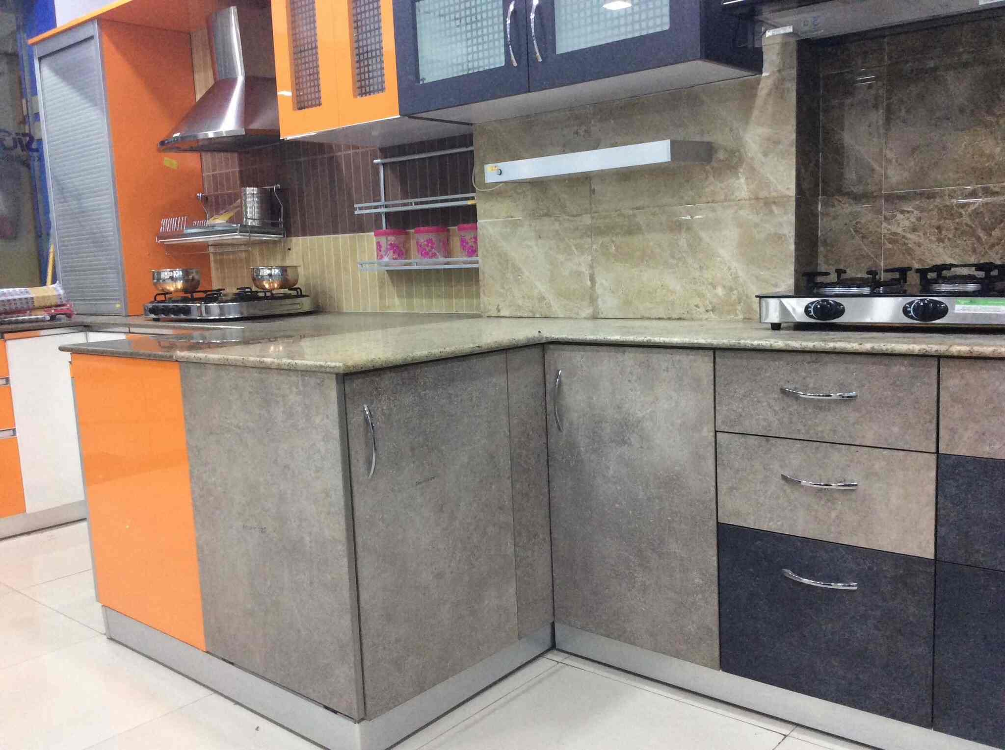 Top Aura Modular Kitchen Dealers in Indore Best Aura Modular Kitchen
