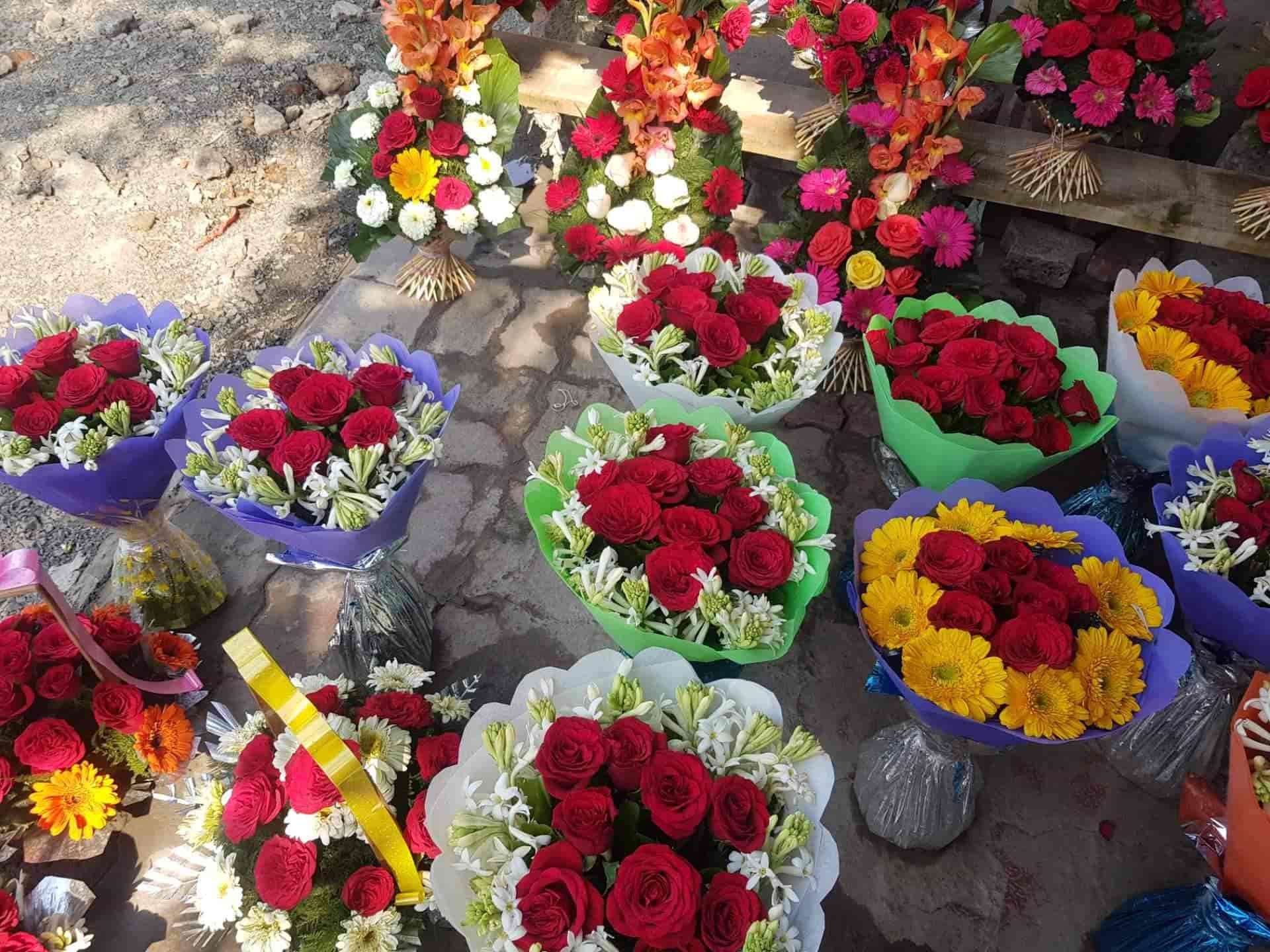 Maa Sharda Flower Decorations in New Palasia,Indore Best Flower Shops