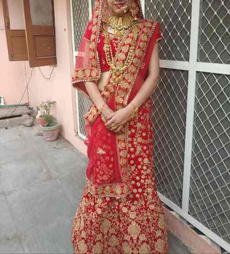 Radha Rani Rental Lehenga Photos, Vijay 