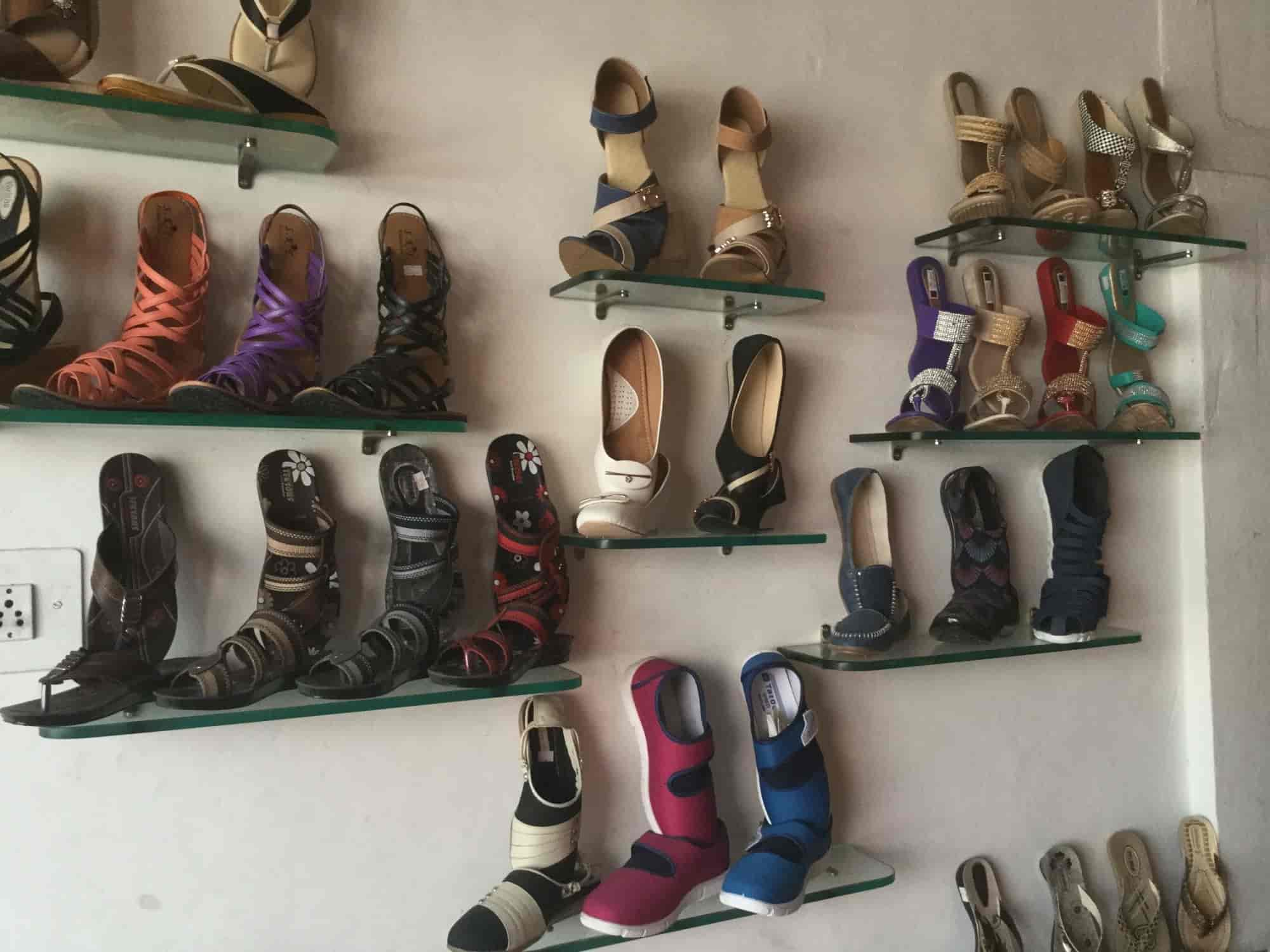 Lakhani Shoes in Pardesipura Indore Best School Shoe Dealers near me in Indore Justdial