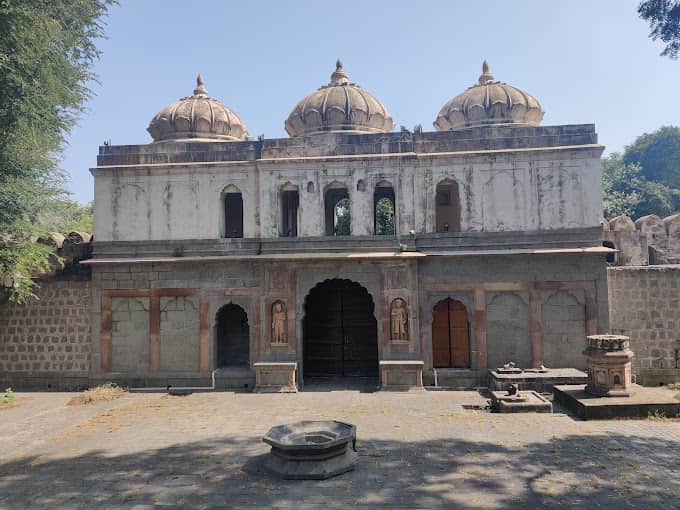 Hari Rao Holkar Chhatri in Chhatribagh,Indore - Best Tourist Attraction ...