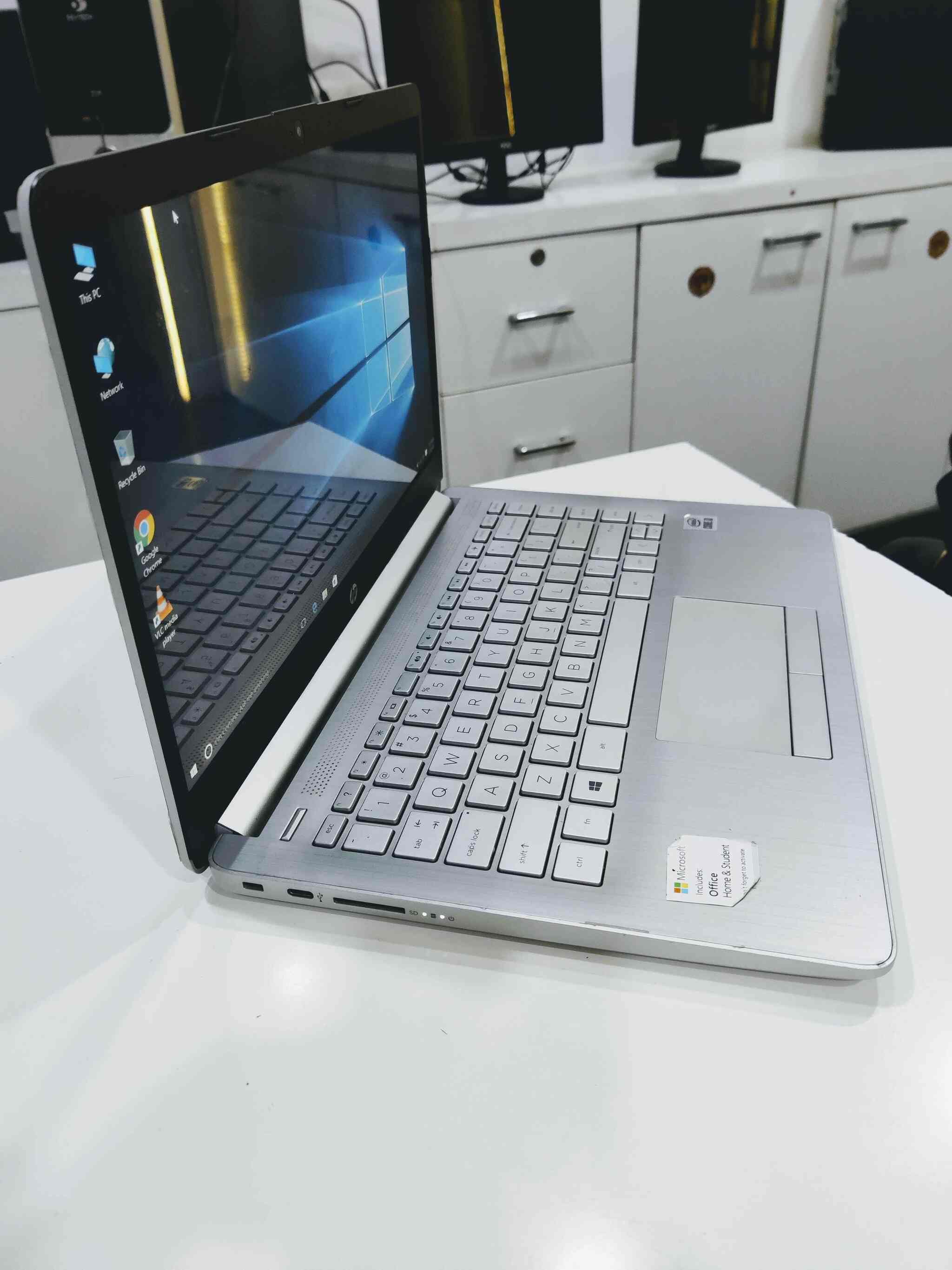 CSInfotecQ in Vijay Nagar,Indore Best Computer Repair & Services in