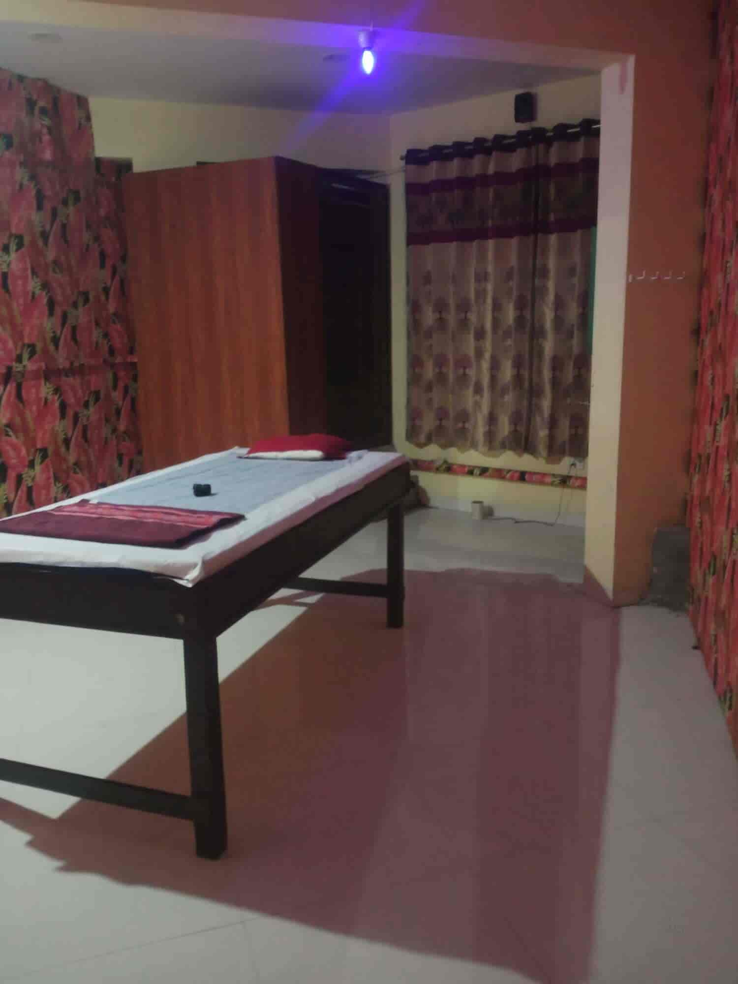 AyurvedSPa Heath & Wellness in Bengali Square,Indore Best Body Massage Centres in Indore