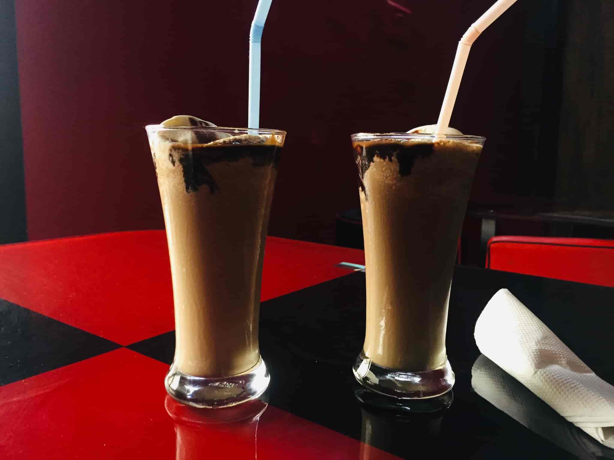 Candle Light Cafe & Family Restaurant in Gorakhpur,Jabalpur Order