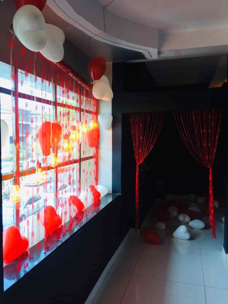 Candle Light Cafe & Family Restaurant in Gorakhpur,Jabalpur Order