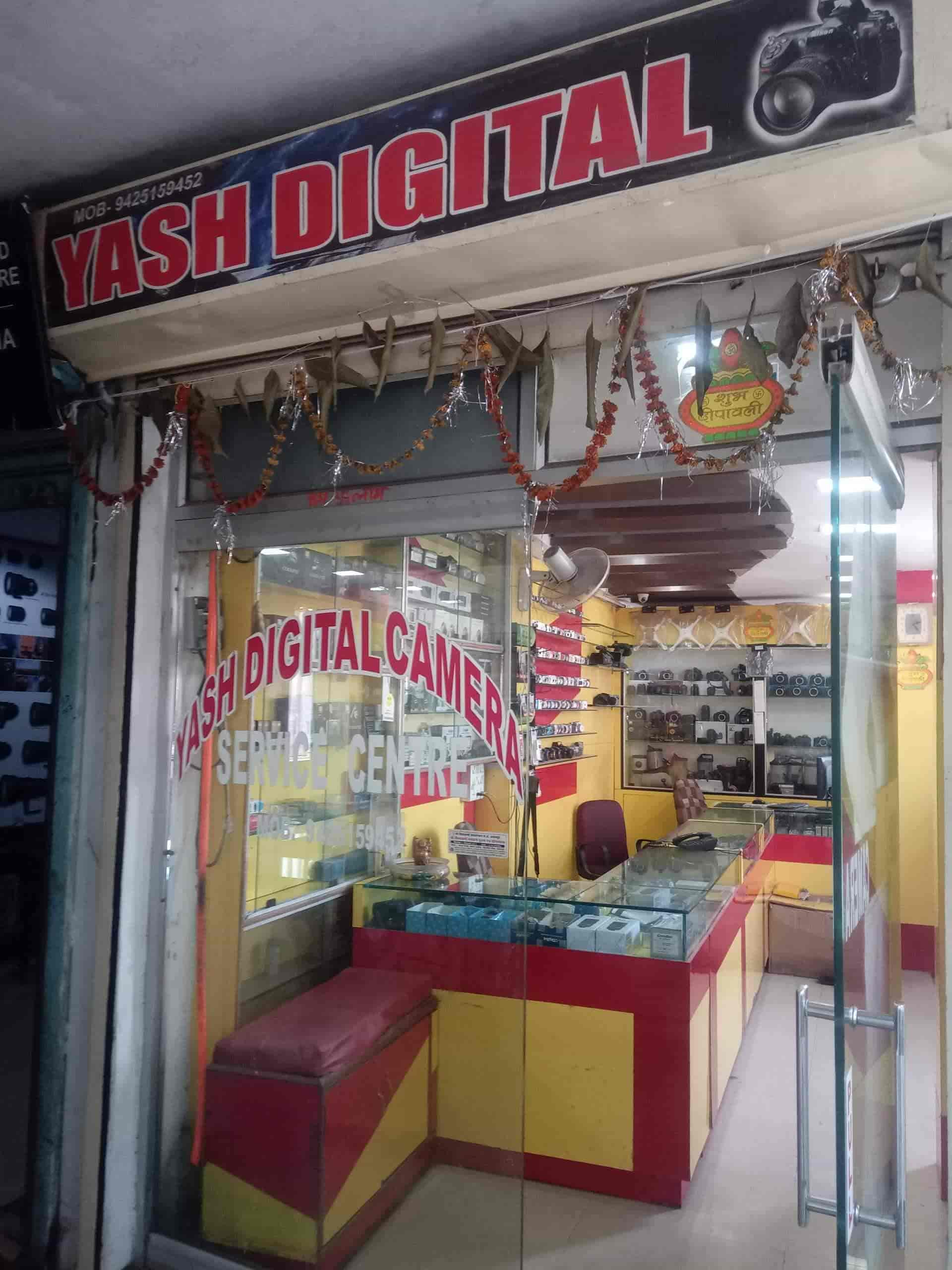 Yash Digital Camera Service Center in Marhatal,Jabalpur Best Canon