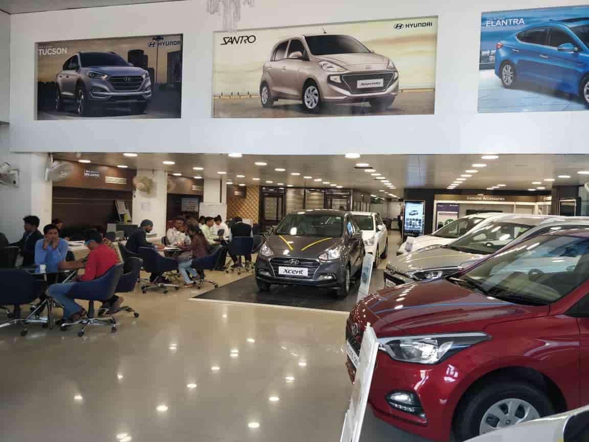 Prestige Hyundai in Madan Mahal,Jabalpur Best HyundaiCar Dealers in