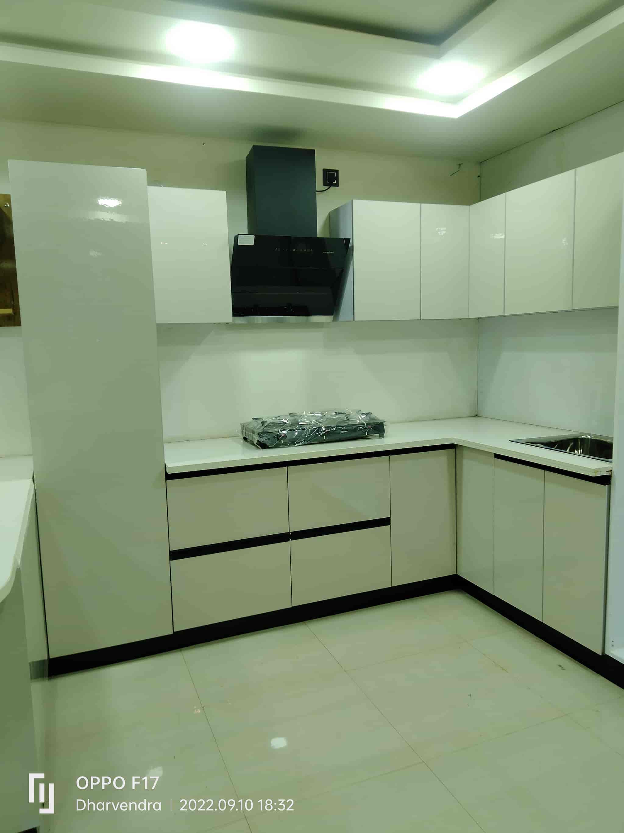 Top PVC Modular Kitchen Dealers in Jabalpur पवस मॉडुलर किचन डीलर्स, जबलपुर Best PVS Modular
