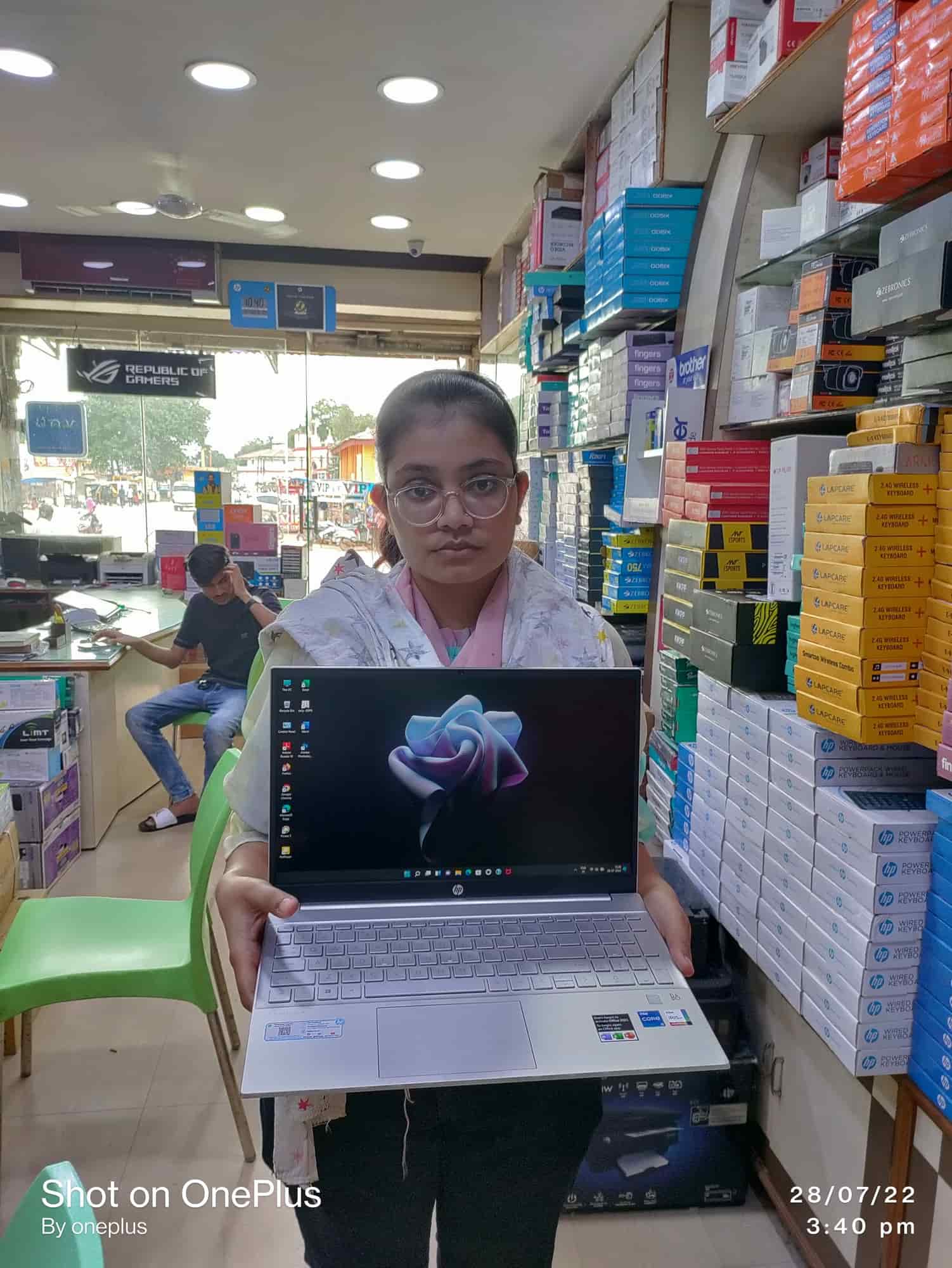 Top Computer Dealers in Adawal, Jagdalpur Best Computer Desktop