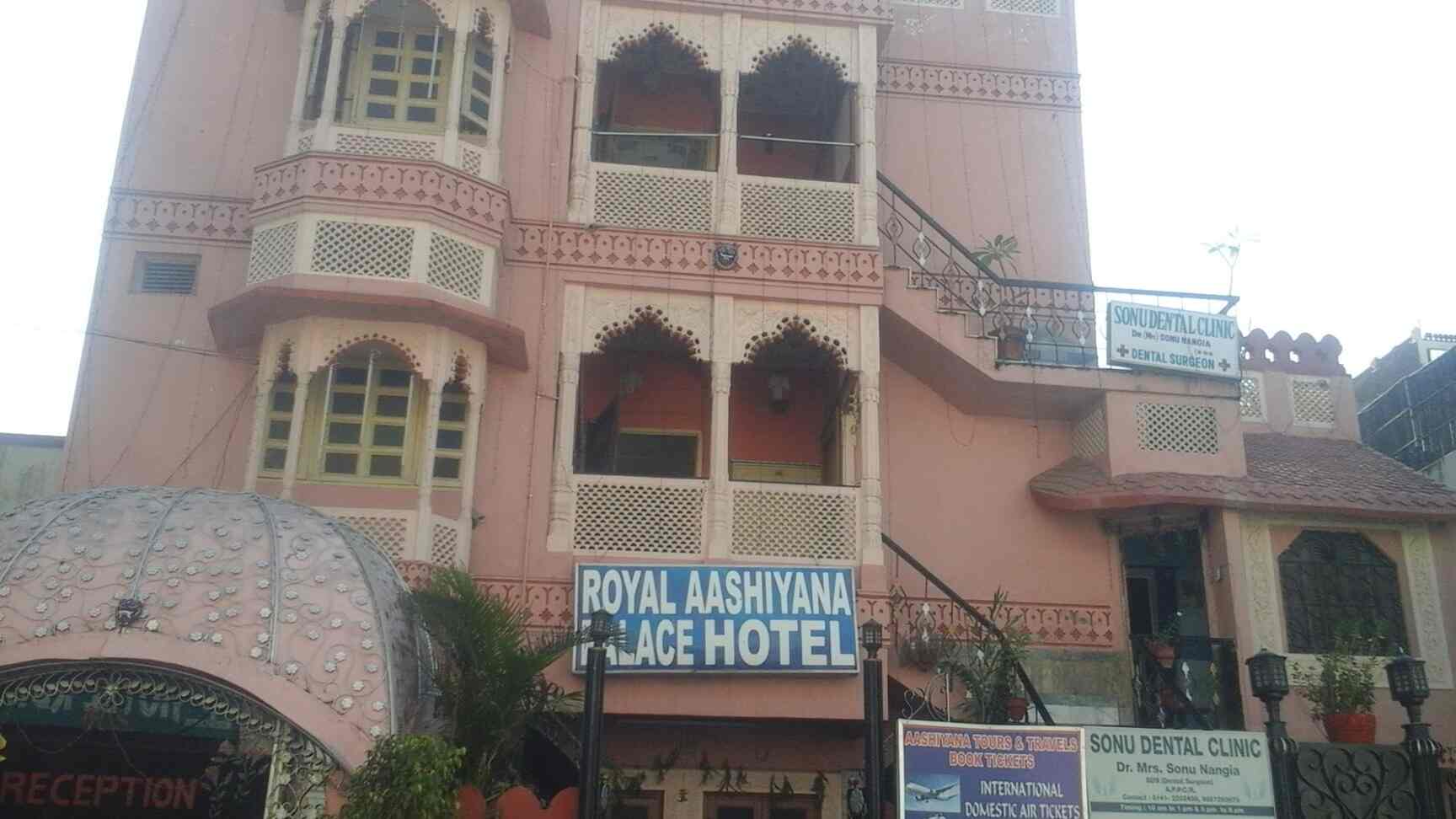 Book Royal Aashiyana Palace Hotel in Bani Park,Jaipur Best 3 Star