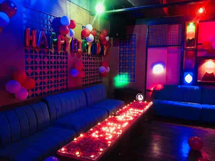 Hookah Smoking Restaurants in Vaishali Nagar, Jaipur Shisha Smoking