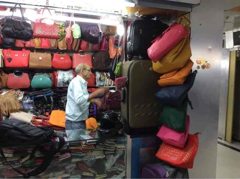Arihant Traders in Malviya Nagar,Jaipur Best Bag Dealers in Jaipur
