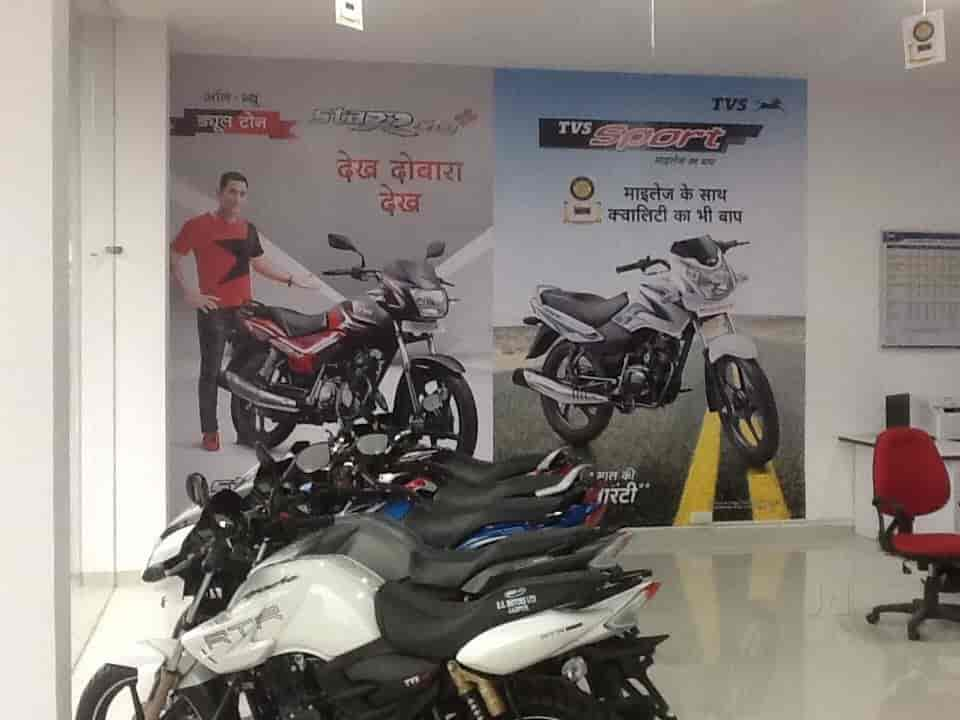 Tvs apache showroom discount near by me