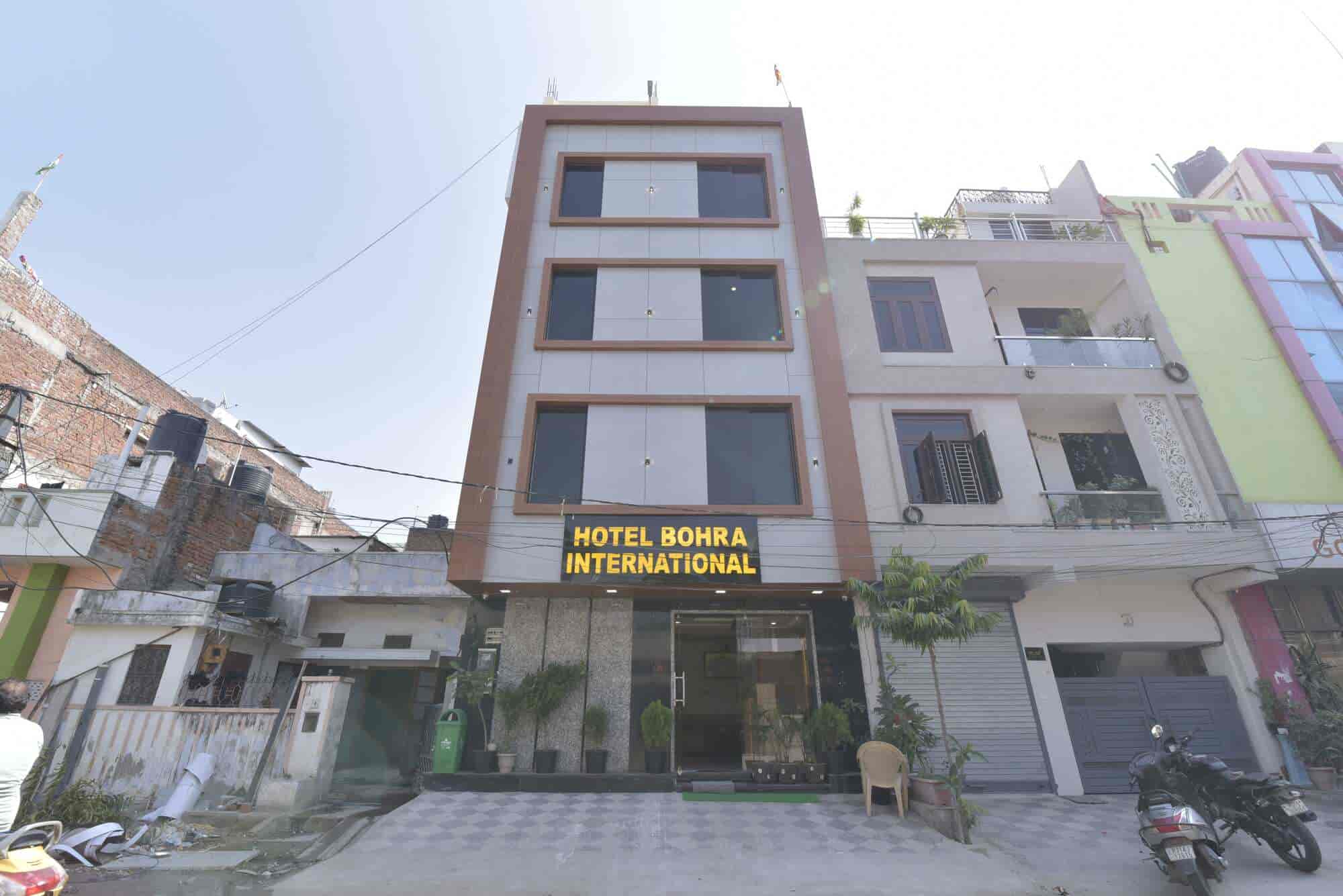 Book Hotel Bohra International in Bani Park,Jaipur Best Hotels in