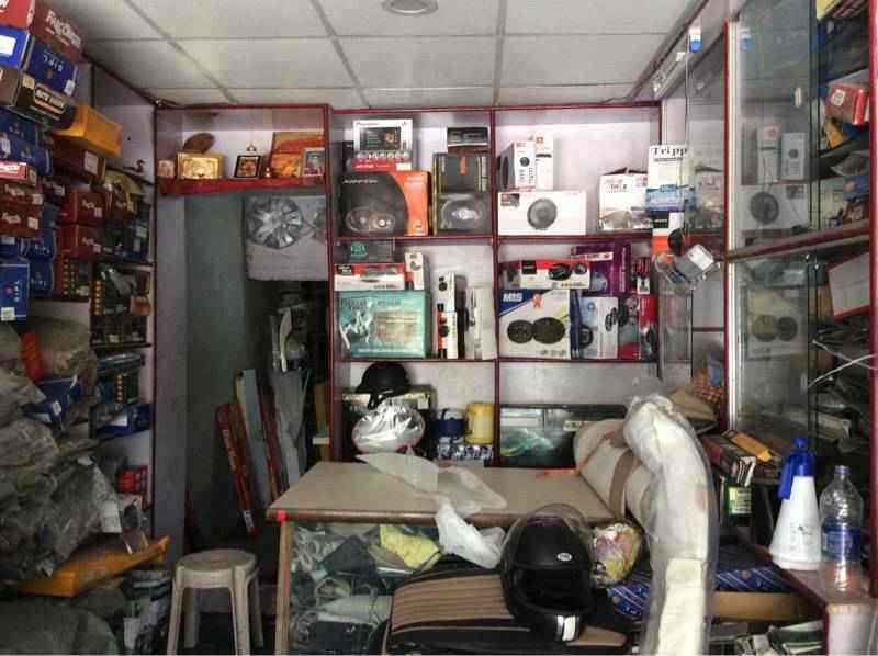 Sharma car zone in M I Road,Jaipur Best Car Accessory Dealers in