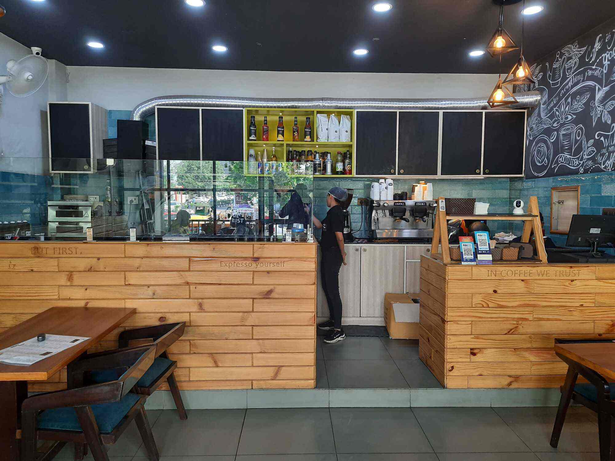 Crazy Coffee in Vaishali Nagar,Jaipur Best Coffee Shops in Jaipur