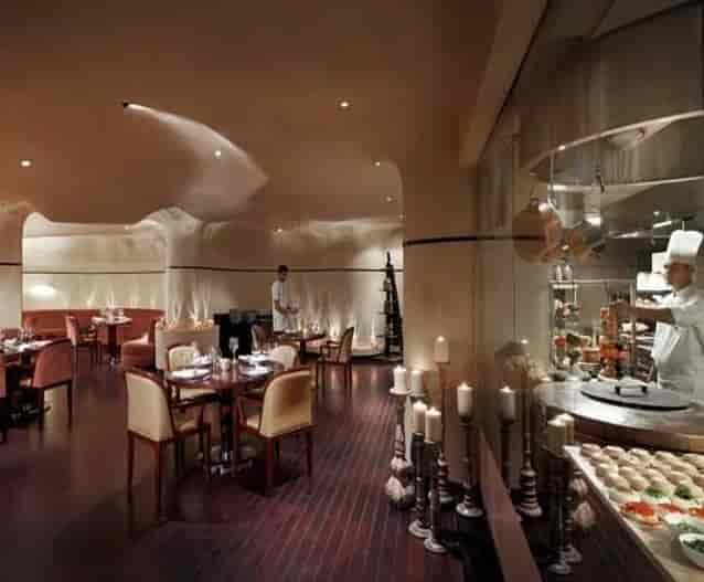 Saffron Restaurant (Jaipur Marriott Hotel), Tonk Road, Jaipur Pan