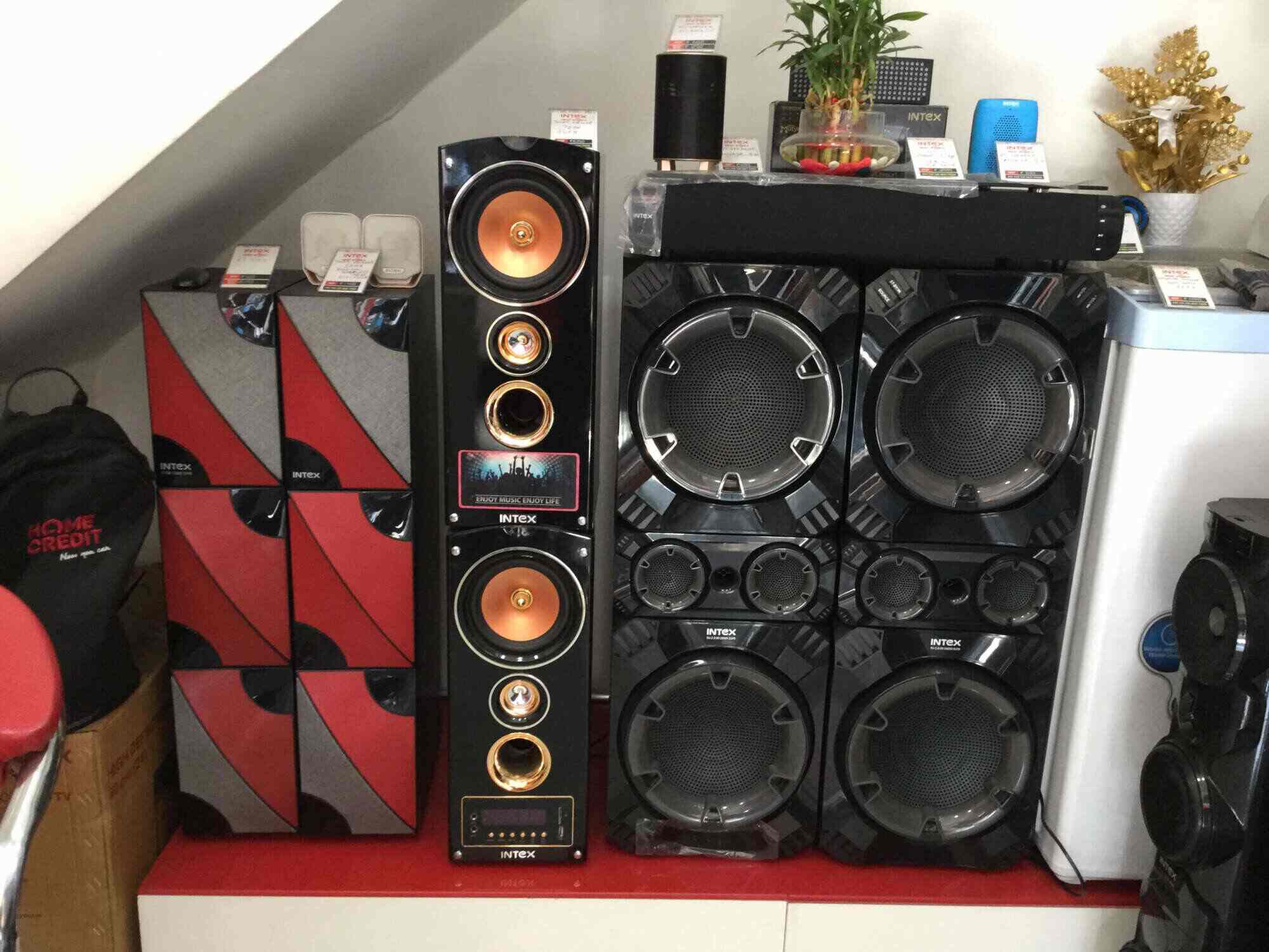 intex music tower