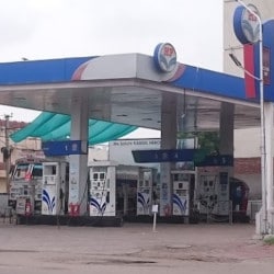 Bharadwaj Petrol Pump, Malviya Nagar 