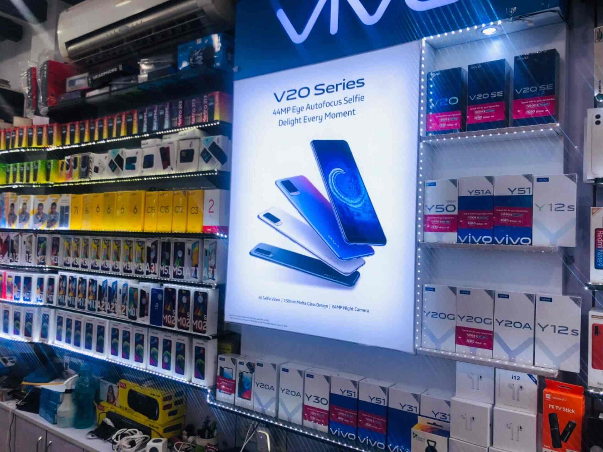 A to Z Mobilez in Singh Nagar,Jalandhar Best SamsungMobile Phone