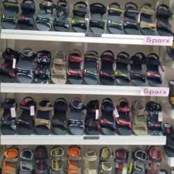 Boot stores near my location cheap