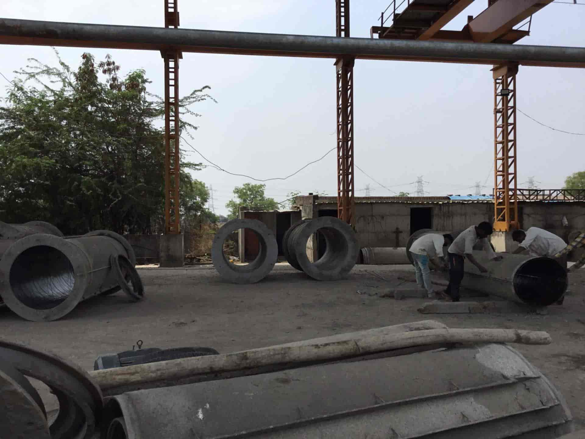 Top Rcc Half Round Pipe Manufacturers in Nanded आरसीसी हाफ राउंड पाइप