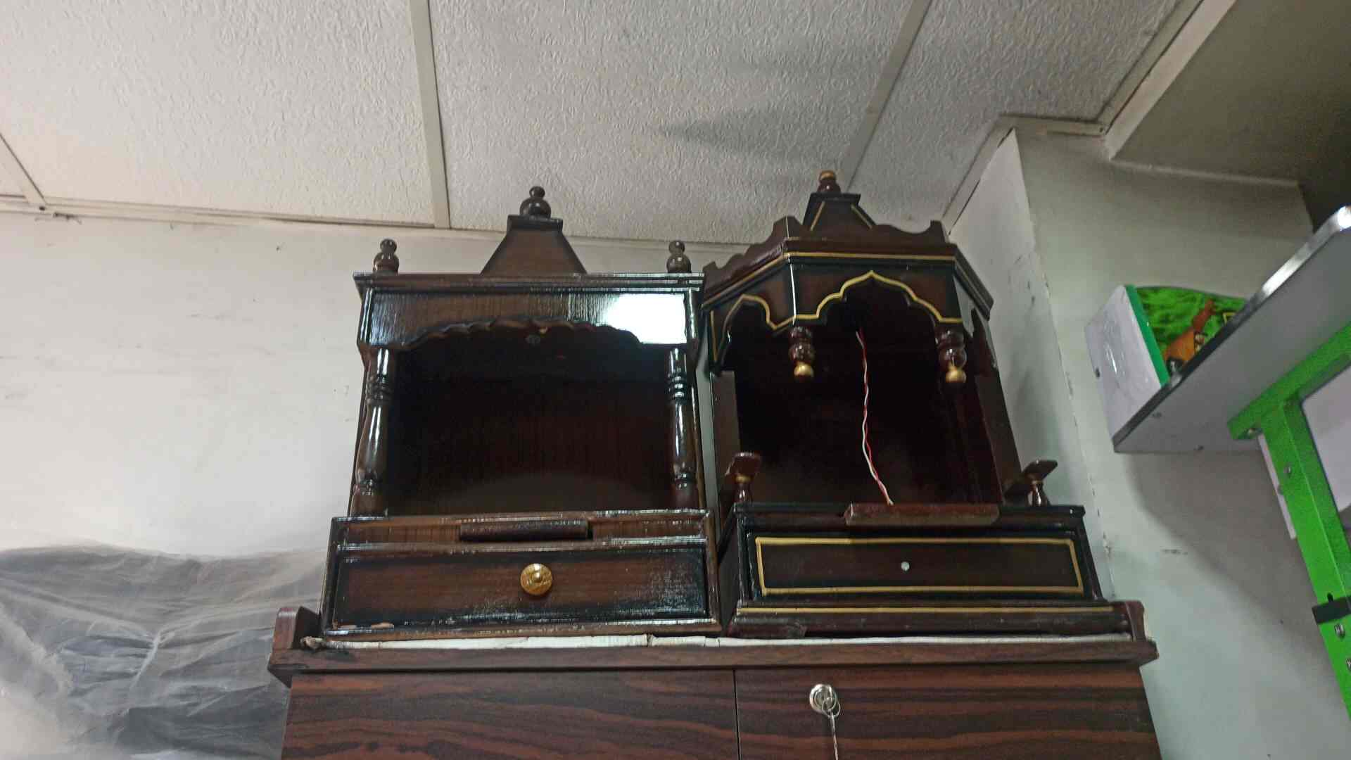 New Royal Steel Furniture in City Chowk,Jammu Best Wooden Furniture