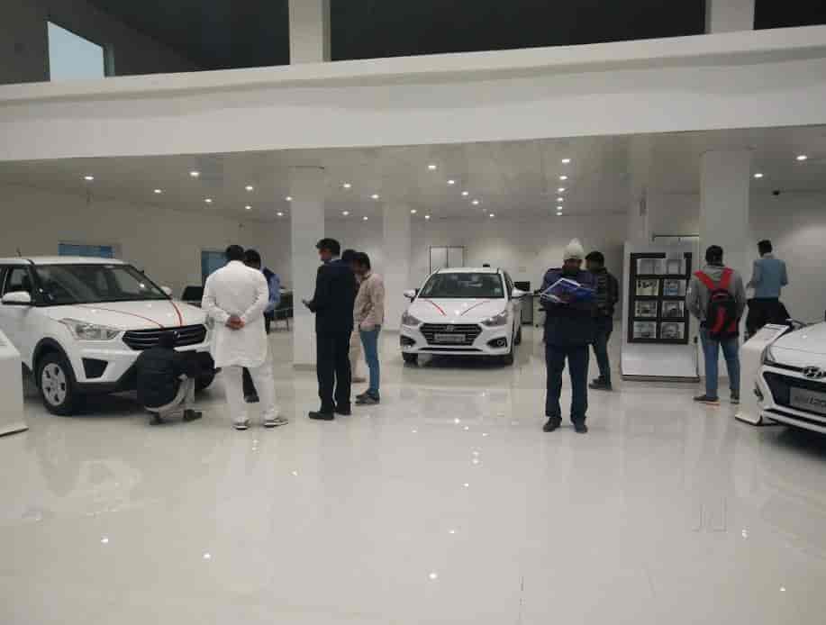 Drishti Hyundai in Adarsh Nagar,Jhajjar Best HyundaiCar Dealers in