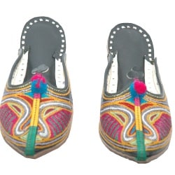 Very Nice Juti Bangle Store in Nai Sarak Jodhpur Best Shoe Dealers near me in Jodhpur Justdial