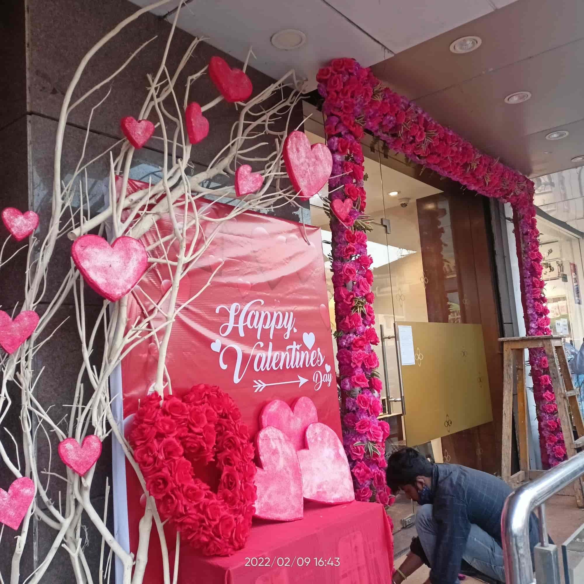 Kolkata Flowers in Tarajan,Jorhat - Best Flower Decorators For 