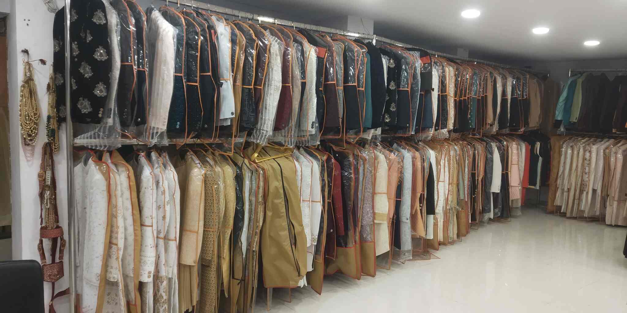 Top Blazers On Rent in Junagadh Best Party Wear Blazers On Hire near