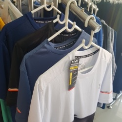 Simply sportsware store