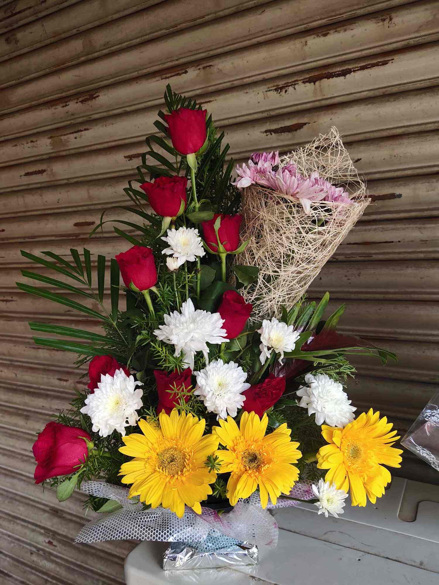 Top Flower Decorators For Function in Kakinada near me Justdial