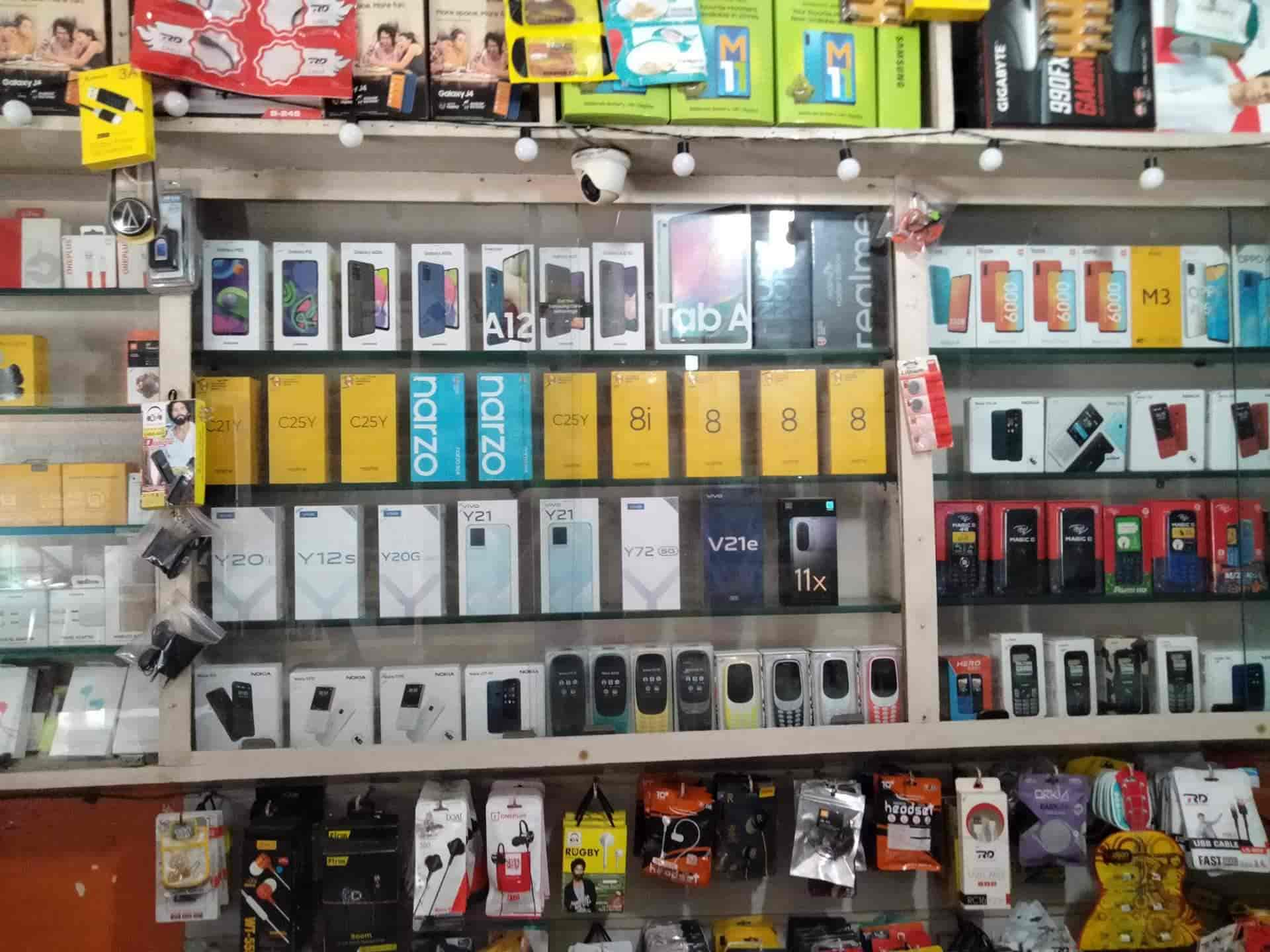 Siva Mobiles in Cinema Hall Road,Kakinada Best Mobile Phone Dealers