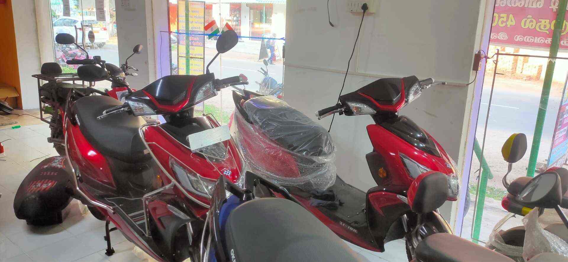 Top Okinawa Praise Battery Operated Scooter Dealers in Kanchipuram